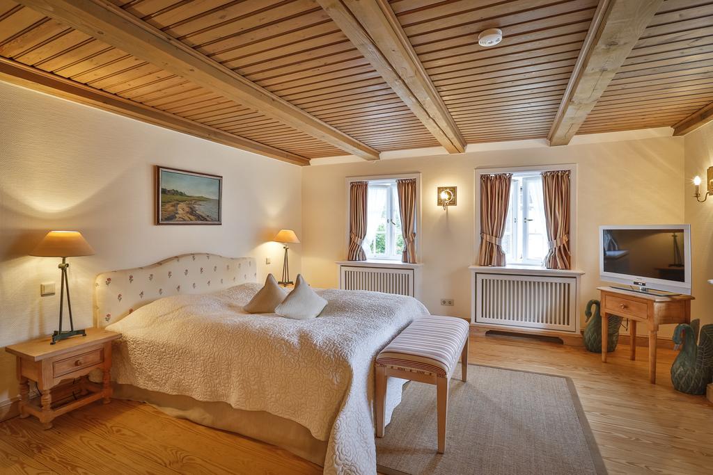 Hotel Und Restaurant Joerg Mueller Westerland Buitenkant foto